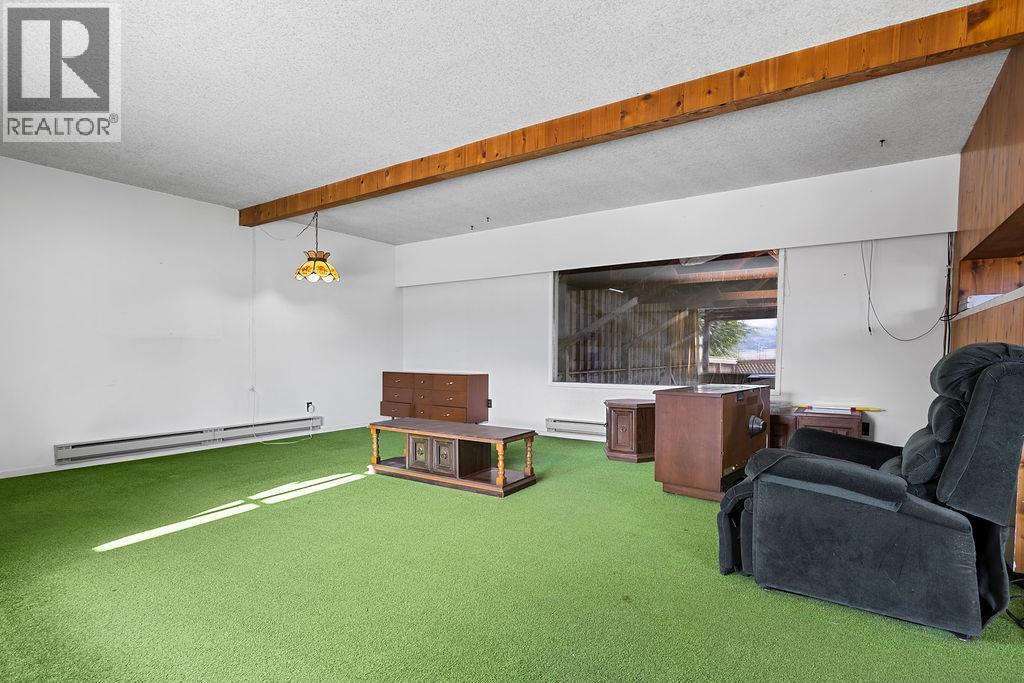 1823 Francis Street Property Photo 23