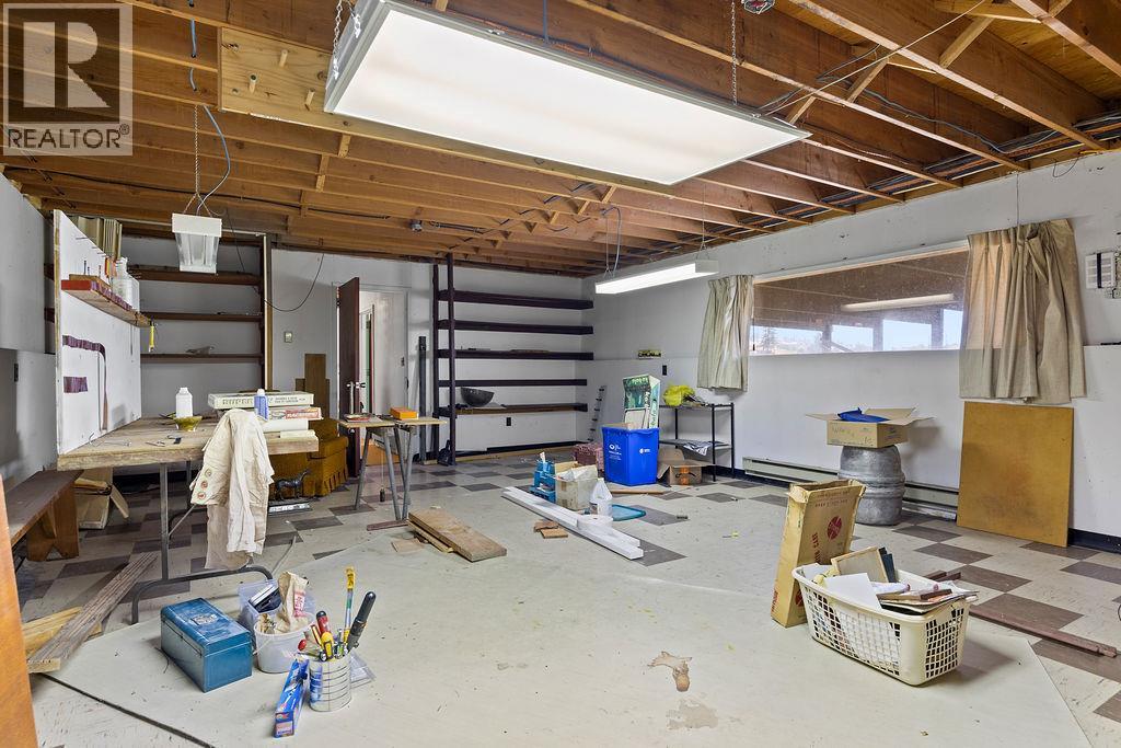 1823 Francis Street Property Photo 39