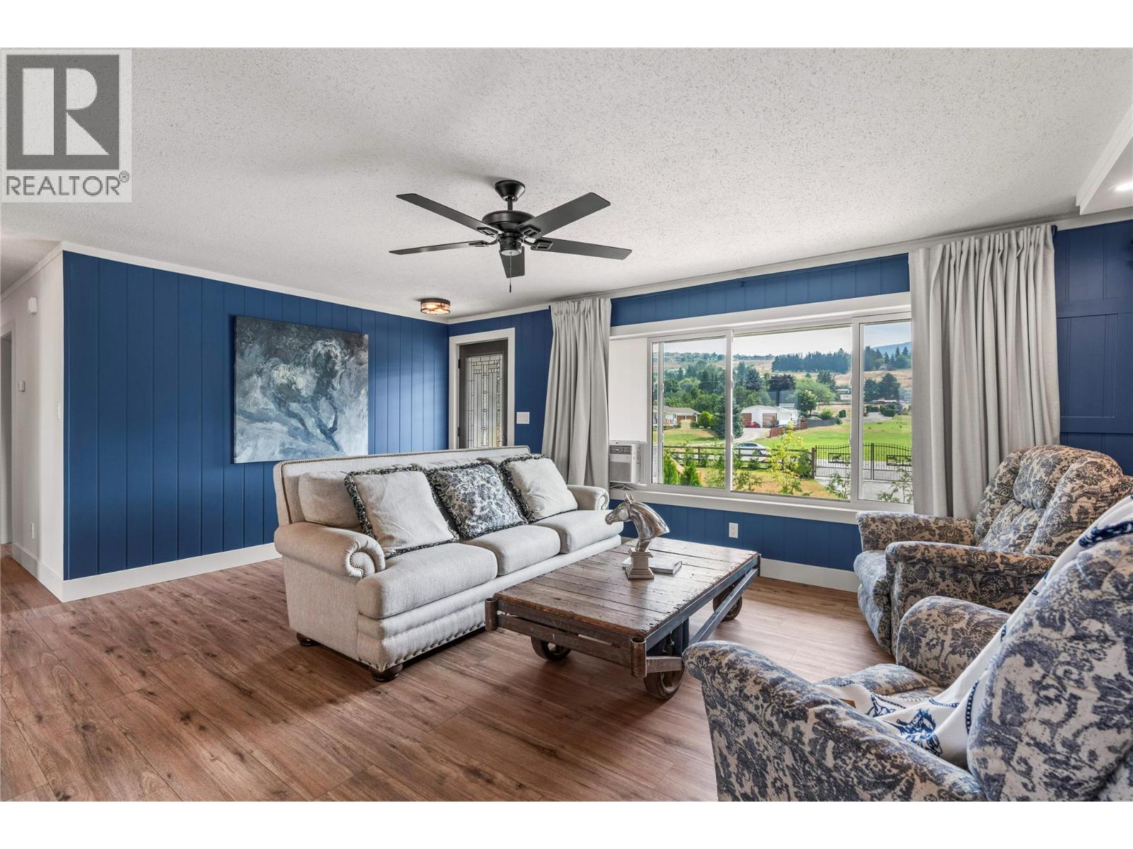 6550 Herry Road Property Photo 11