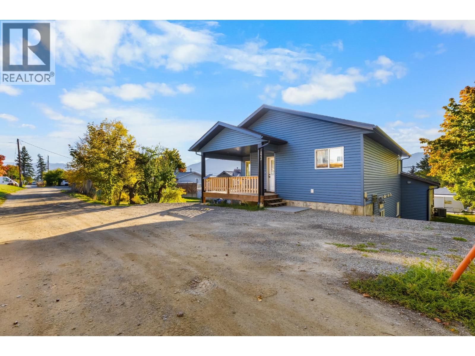 220 6th Avenue N Property Photo 23