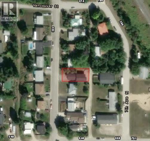220 6th Avenue N Property Photo 28