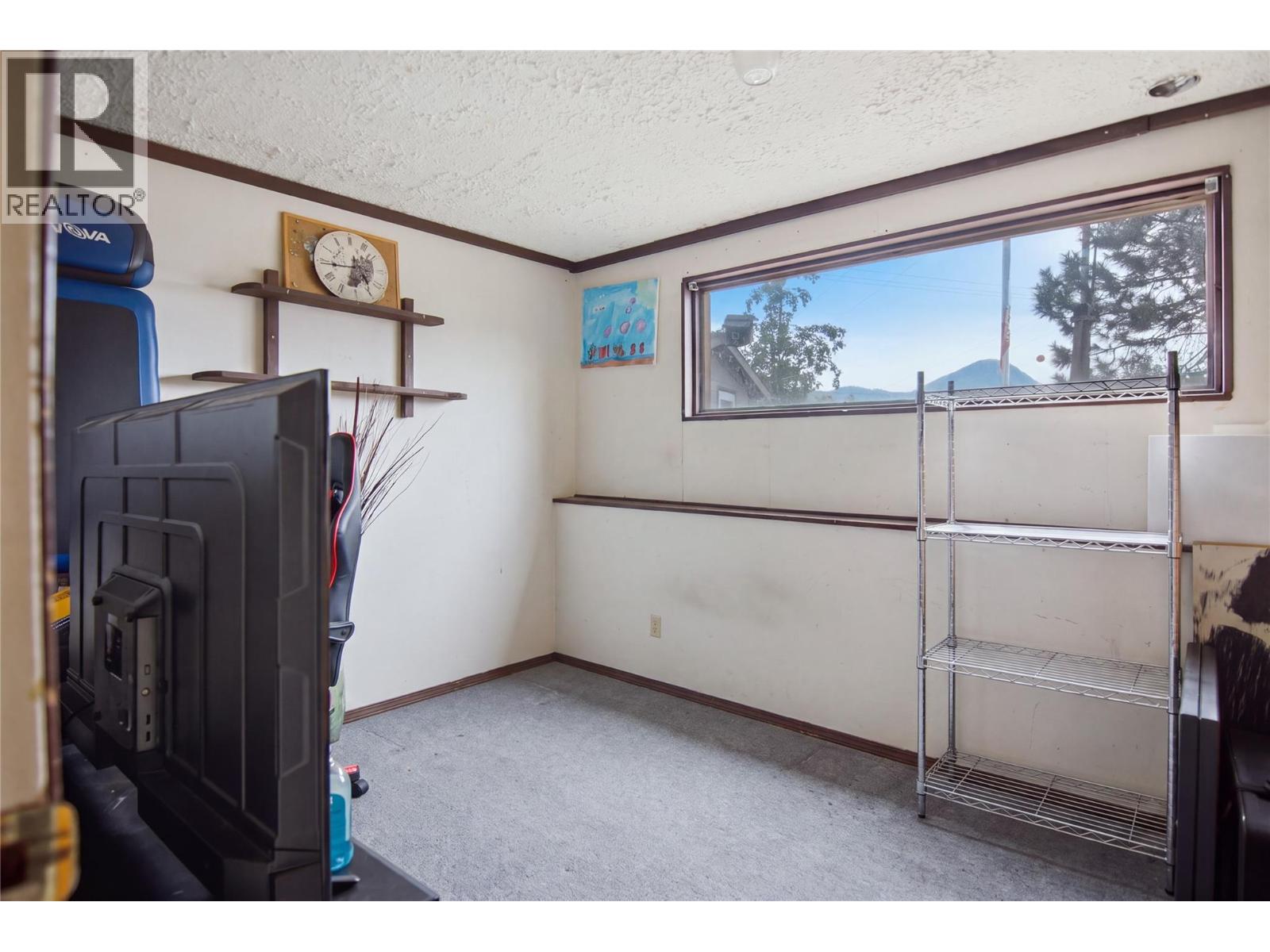 815 Kambia Crescent Property Photo 19