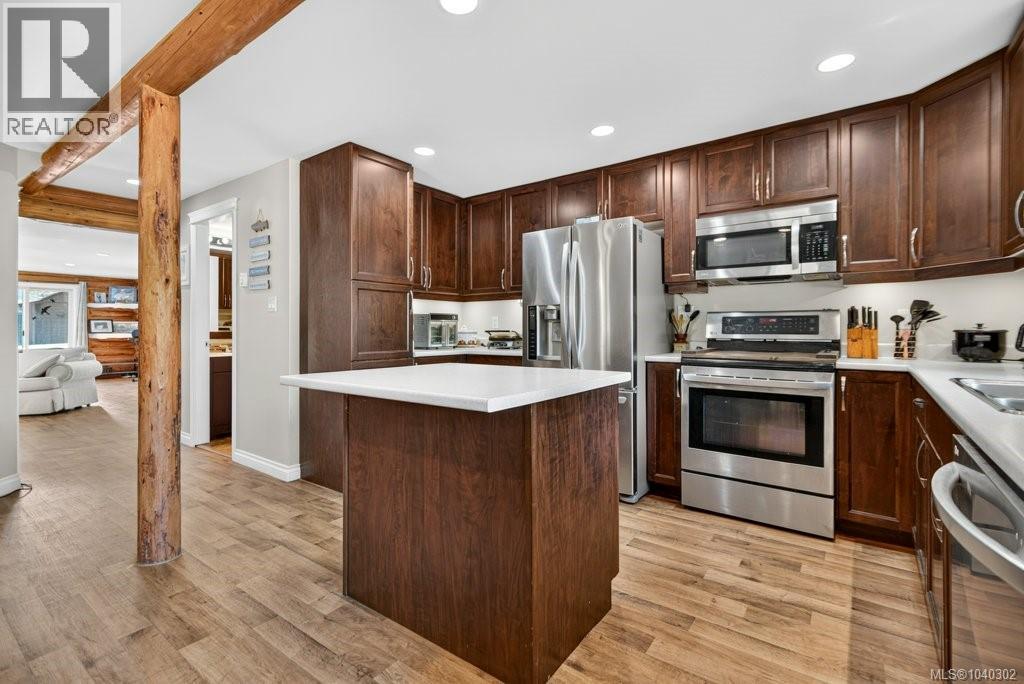 70 Islewood Dr Property Photo 8