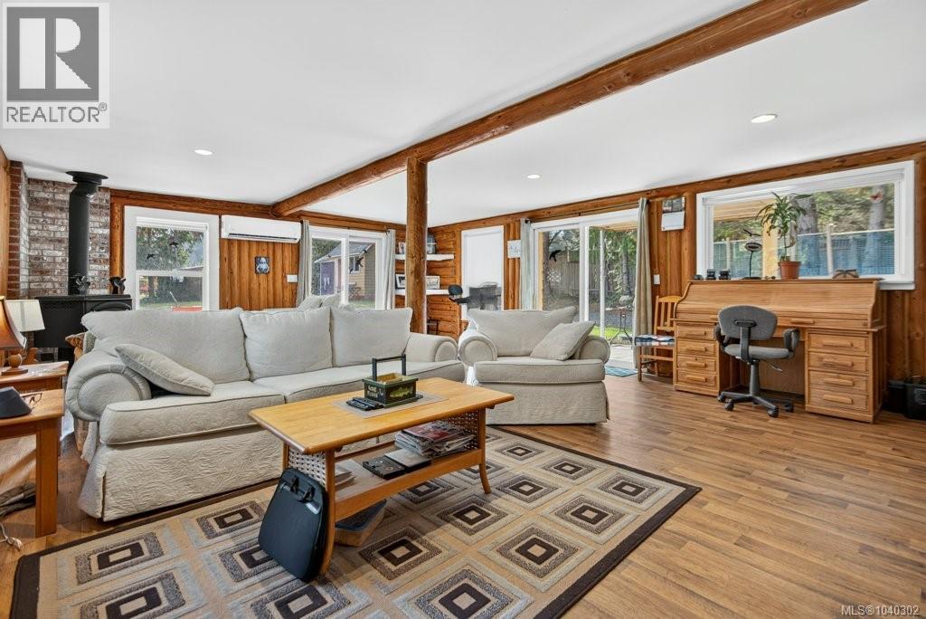 70 Islewood Dr Property Photo 11