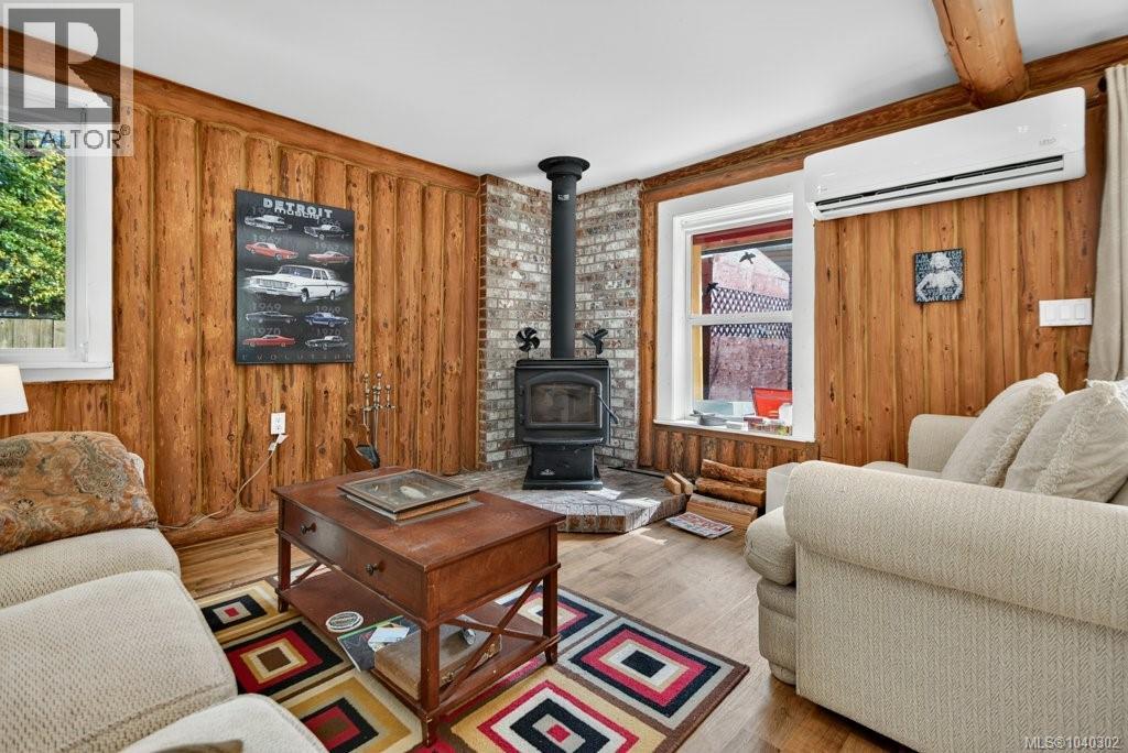 70 Islewood Dr Property Photo 12