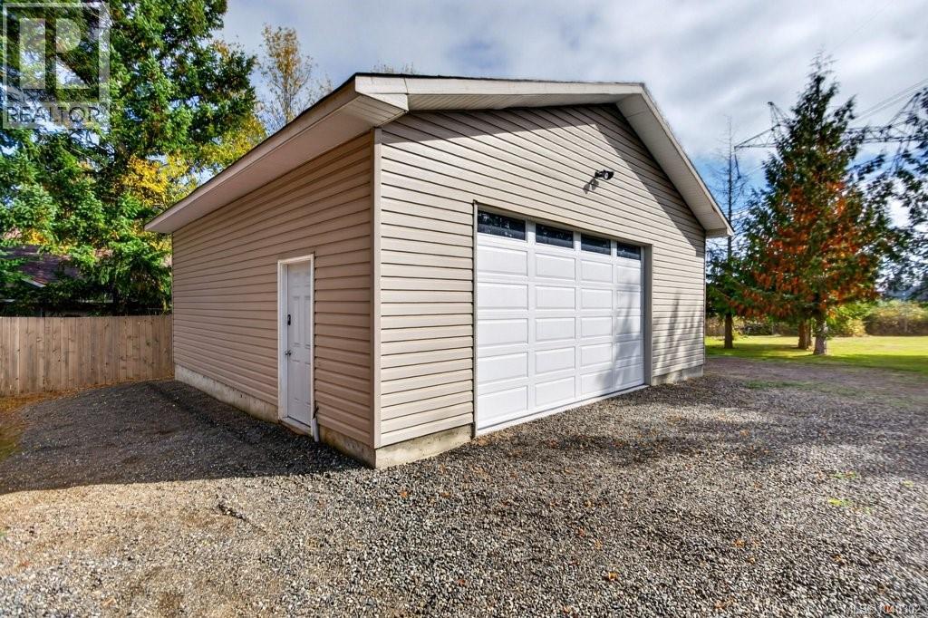70 Islewood Dr Property Photo 31