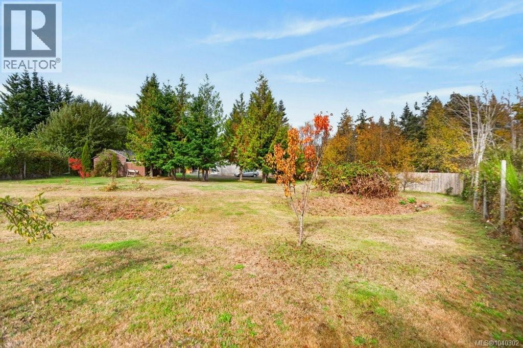 70 Islewood Dr Property Photo 45