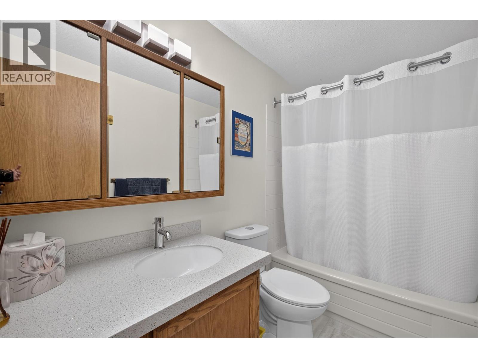 1229 Bernard Avenue Unit# 102 Property Photo 20