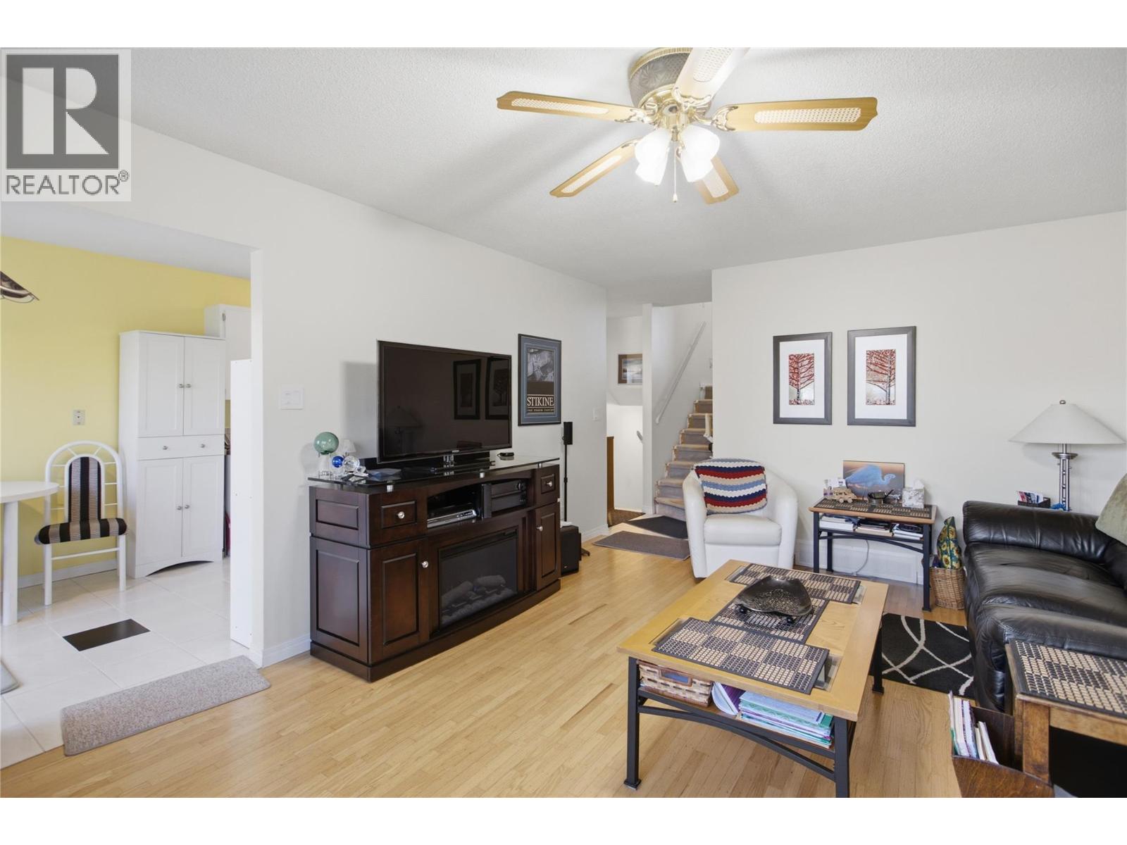 152 Elm Avenue Property Photo 8