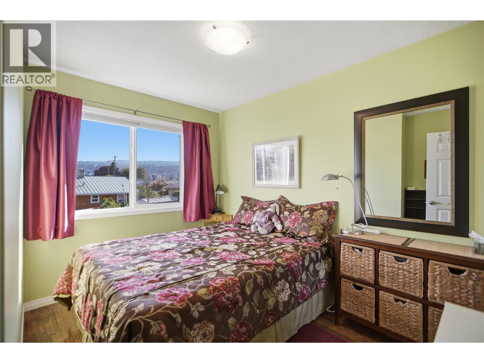 152 Elm Avenue Property Photo 14