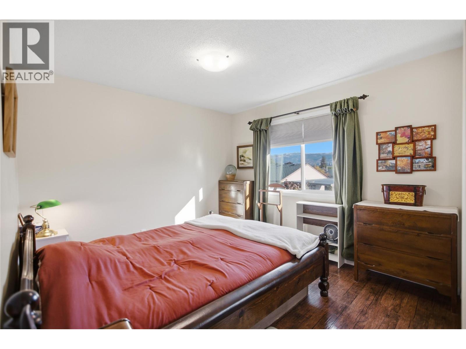 152 Elm Avenue Property Photo 18