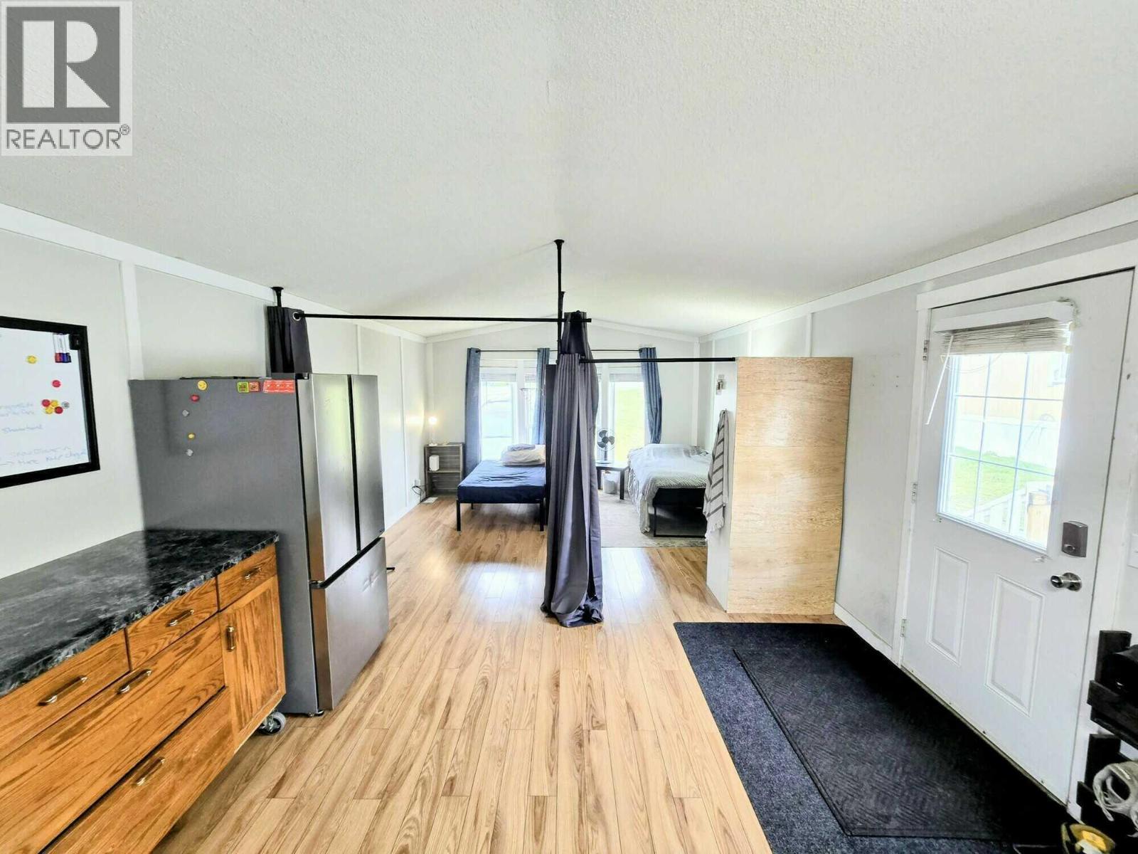 21 Champlain Place Property Photo 3