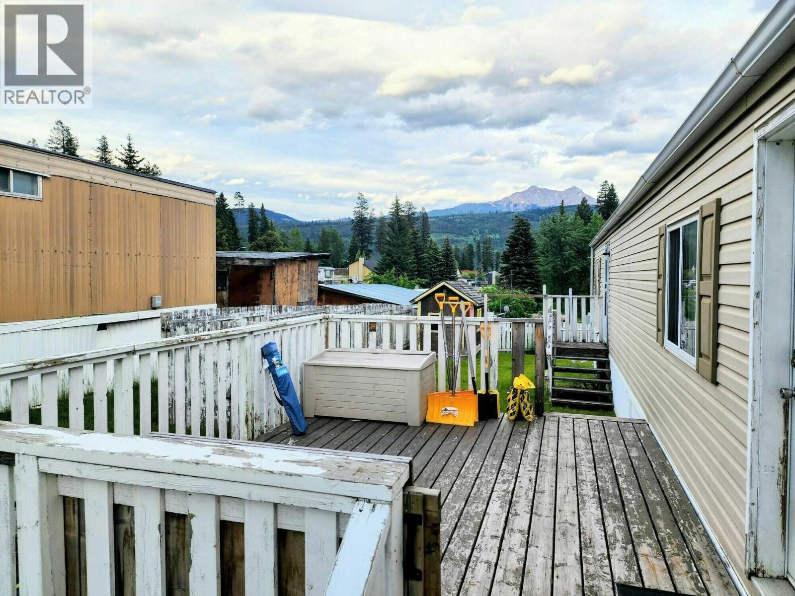 21 Champlain Place Property Photo 11