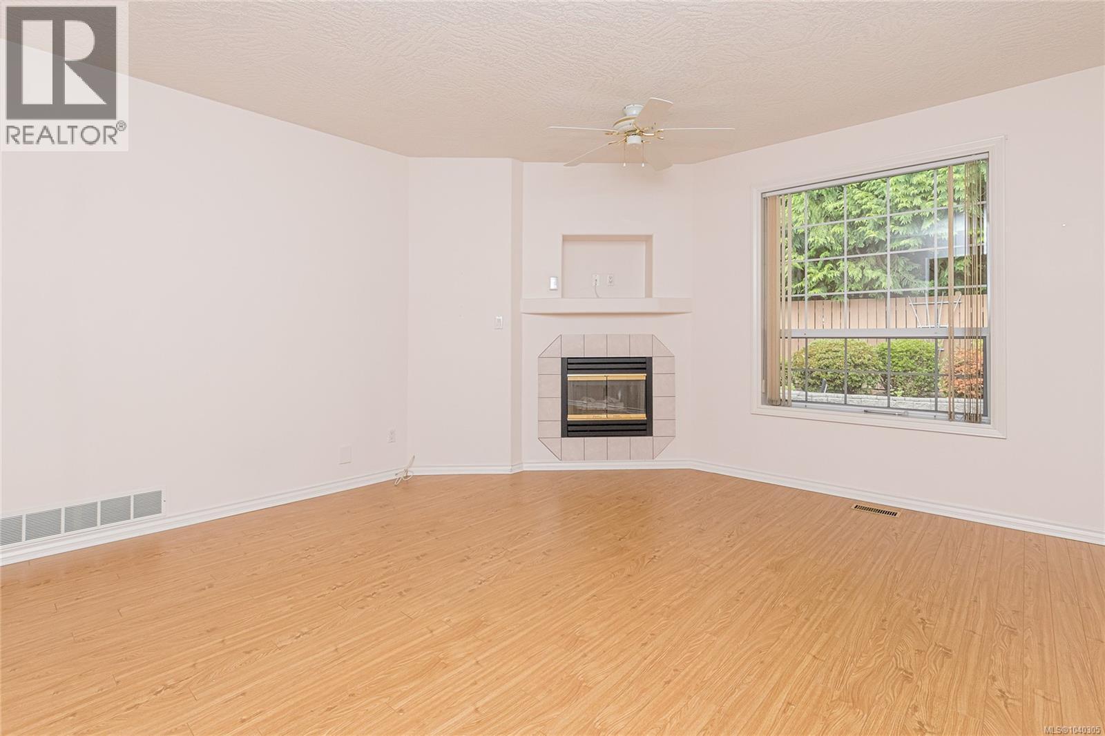 28 2979 River Rd Property Photo 18