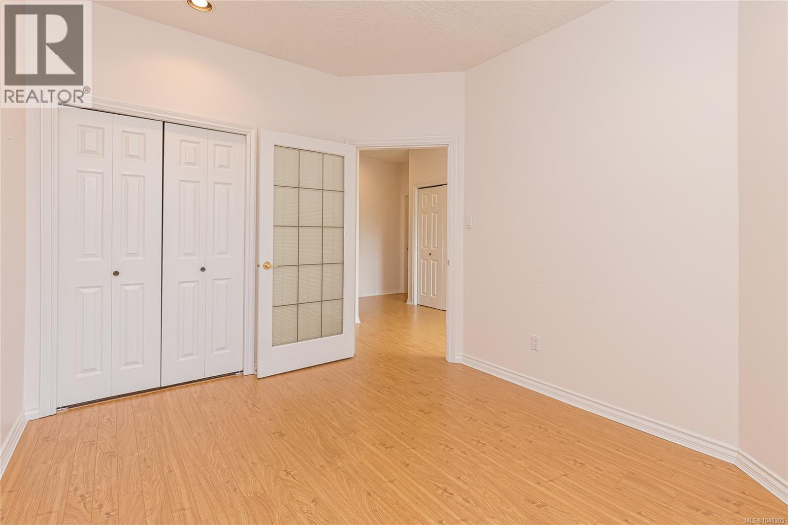28 2979 River Rd Property Photo 24