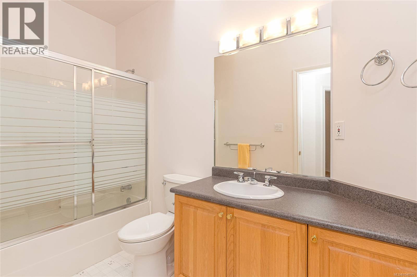 28 2979 River Rd Property Photo 25