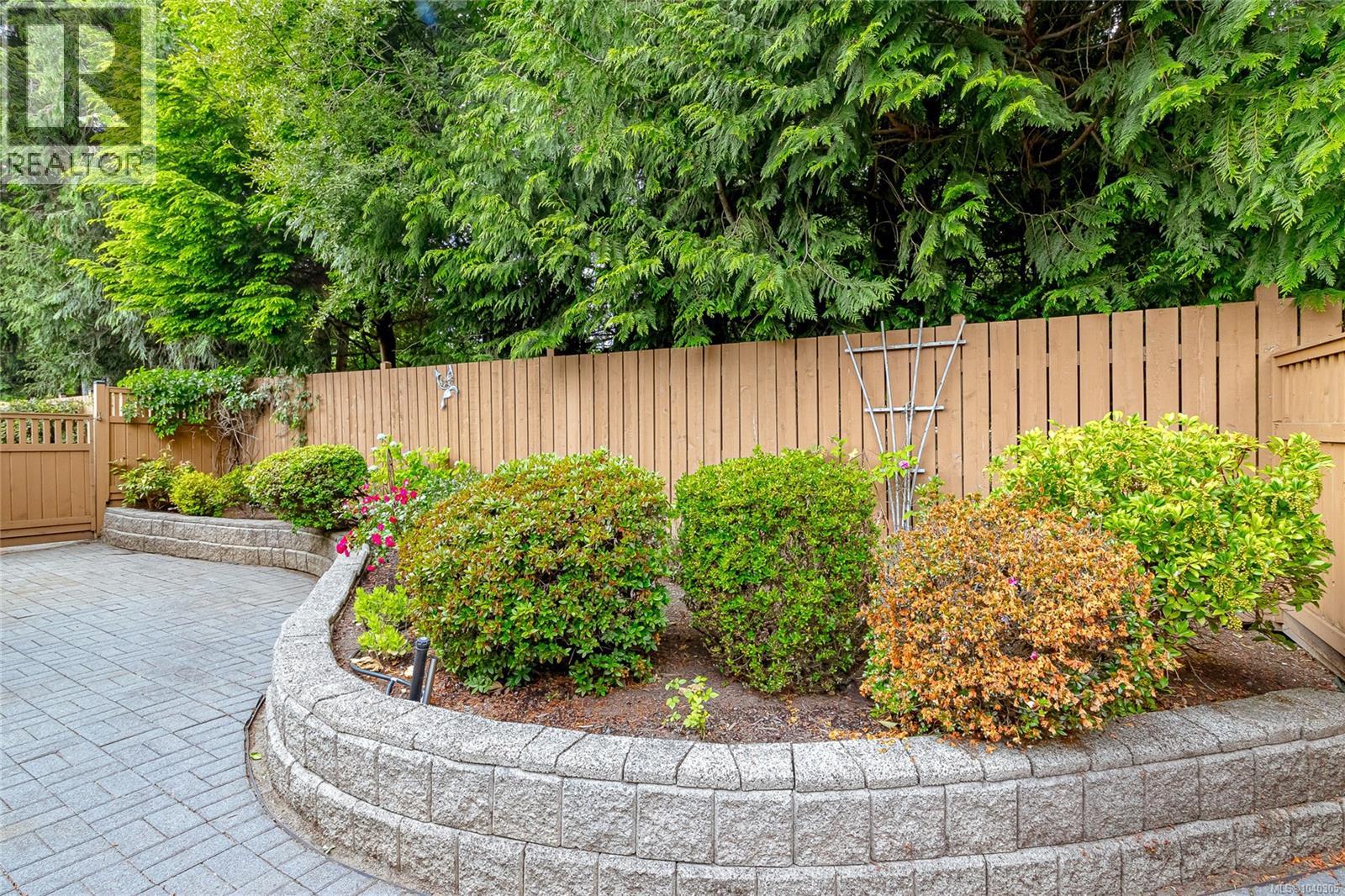 28 2979 River Rd Property Photo 30