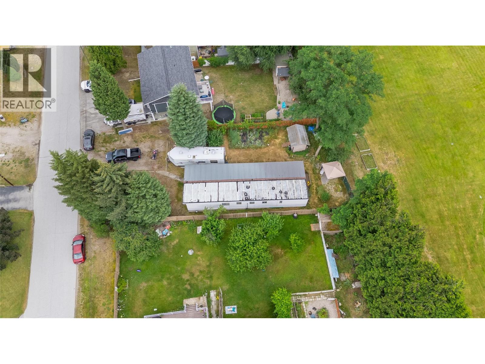 304 103 Street Property Photo 14