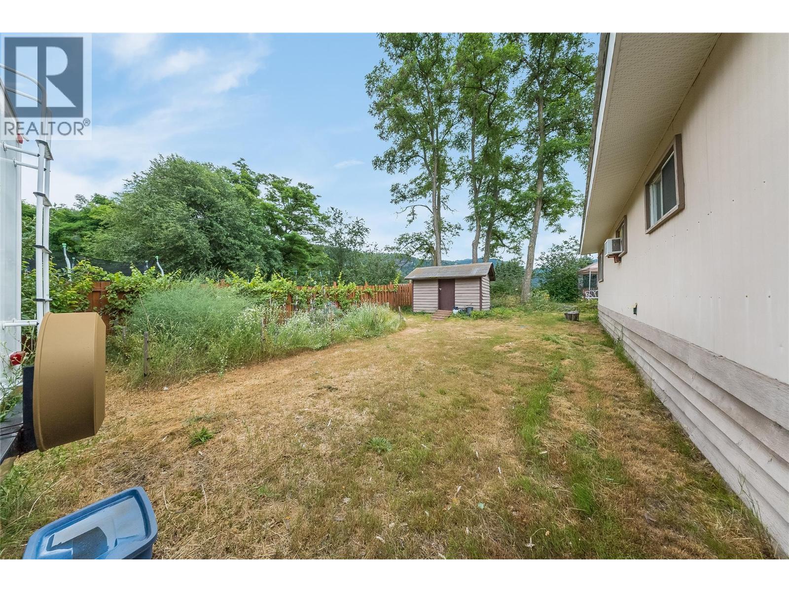 304 103 Street Property Photo 34