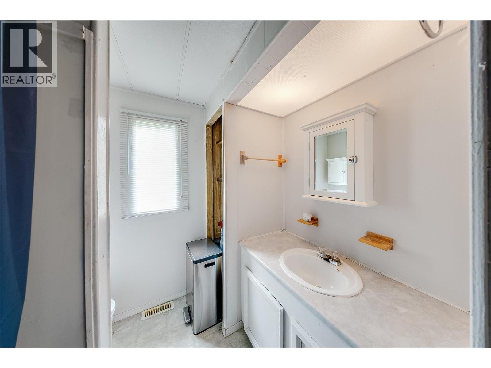 304 103 Street Property Photo 46