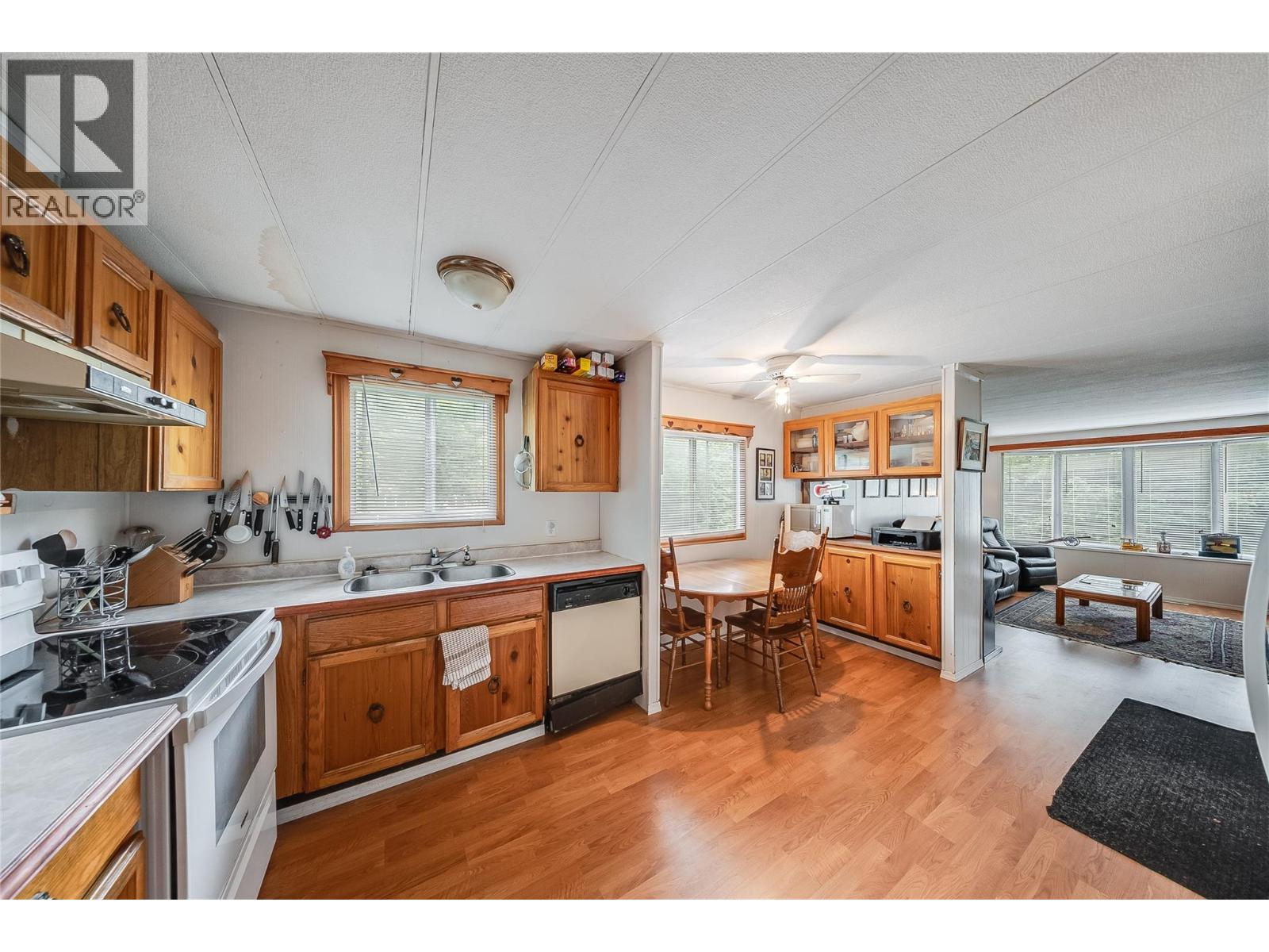 304 103 Street Property Photo 54