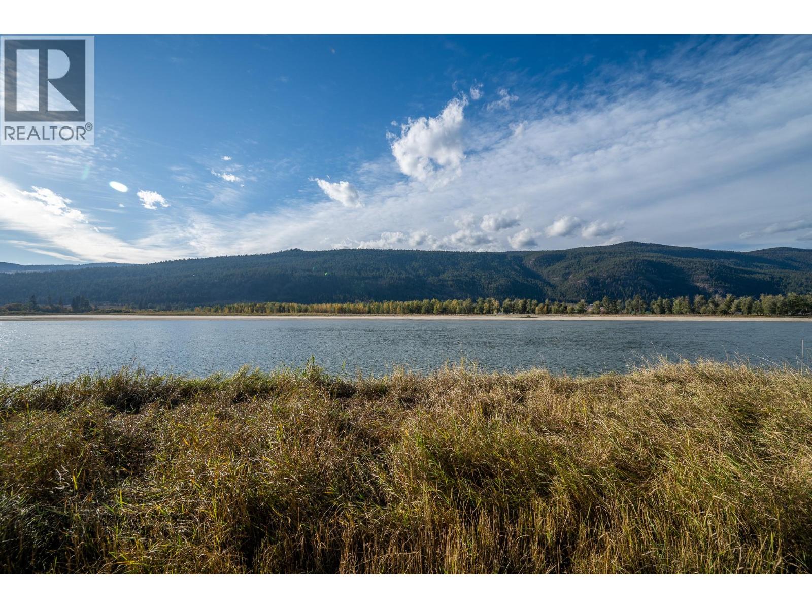 7941 Yellowhead Highway Property Photo 22