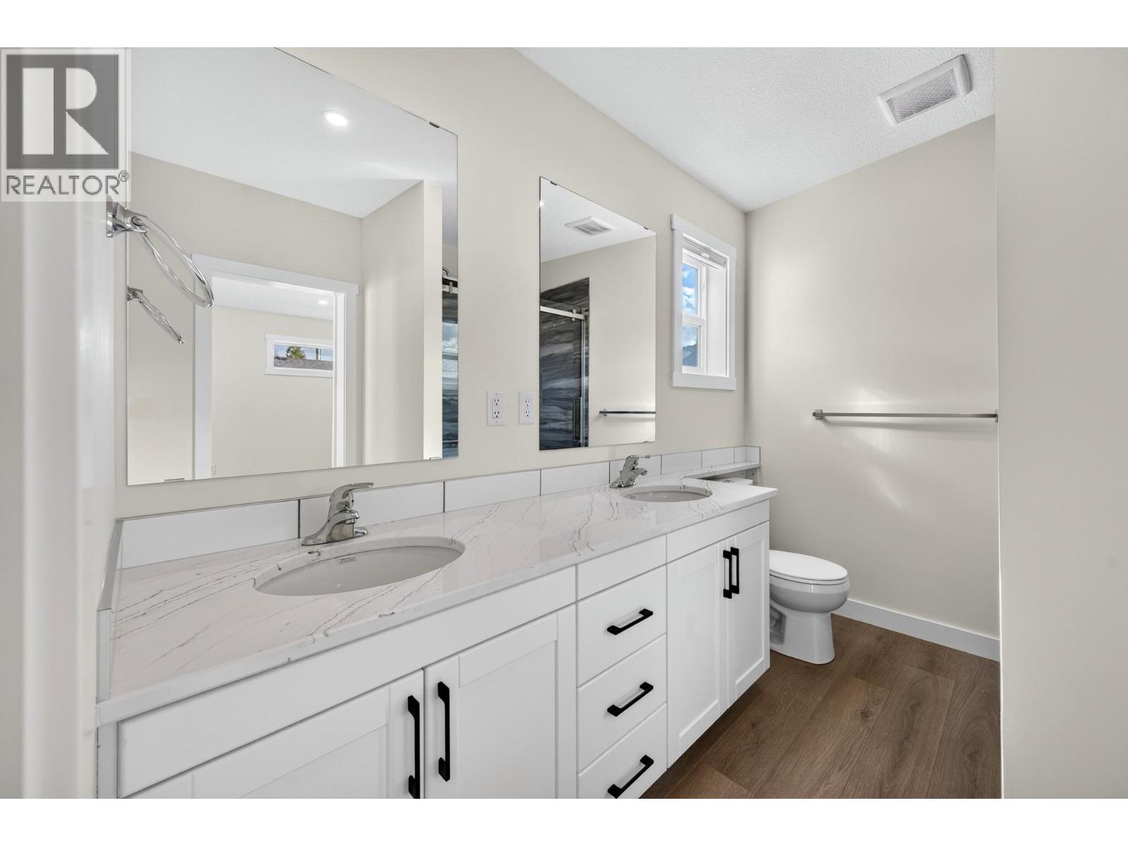 470 Reflection Lake Road Unit# 46 Property Photo 41