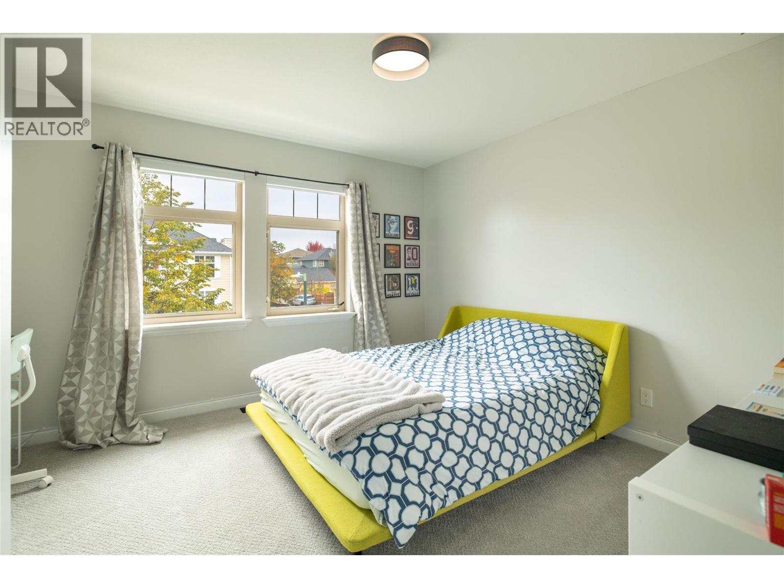 319 Mccarren Avenue Property Photo 31