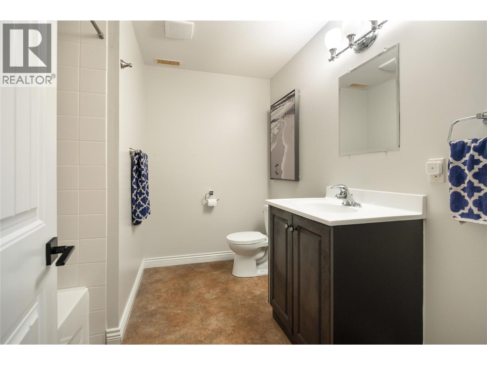319 Mccarren Avenue Property Photo 39