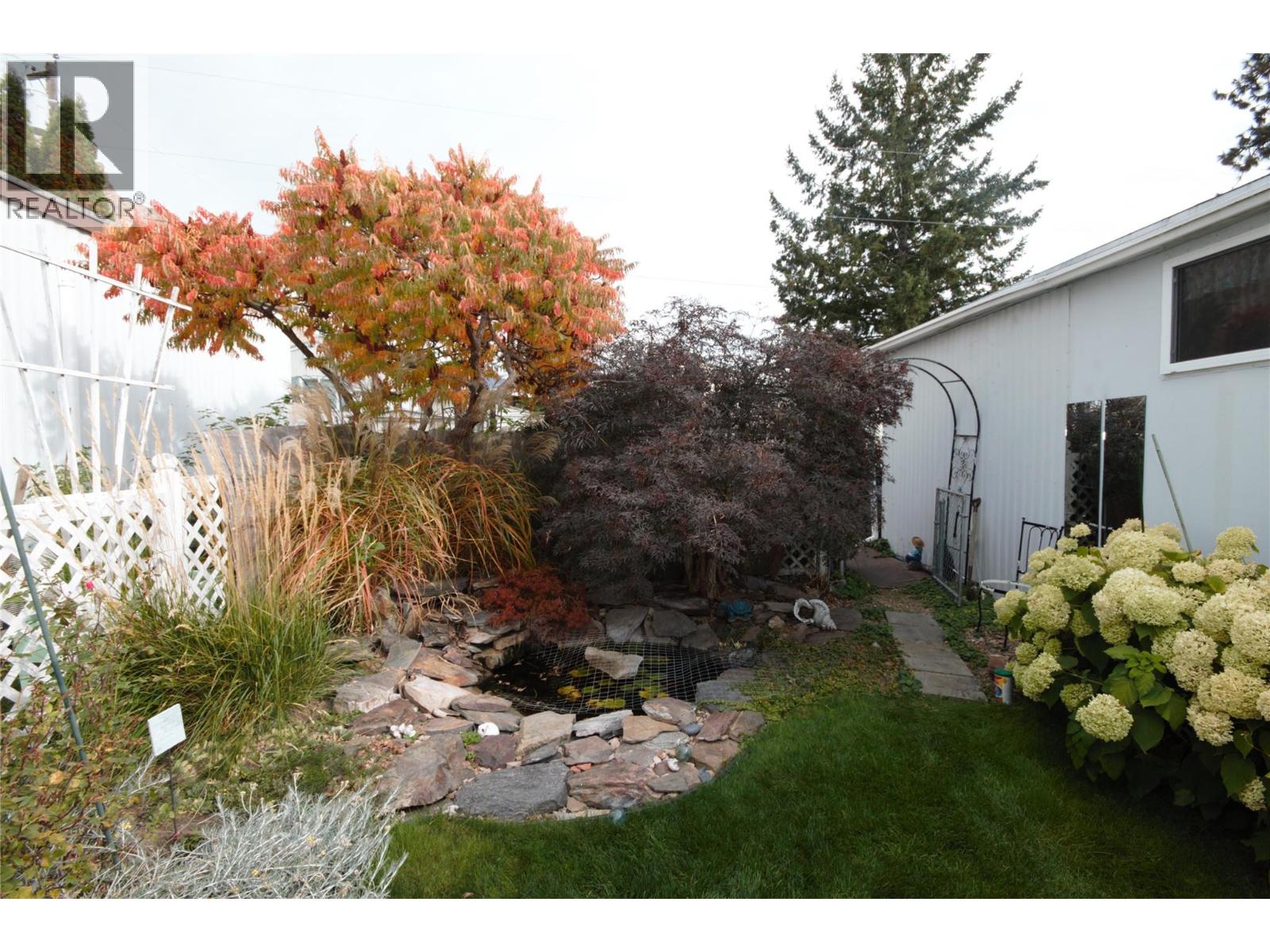 4505 Mclean Creek Road Unit# B19 Property Photo 20