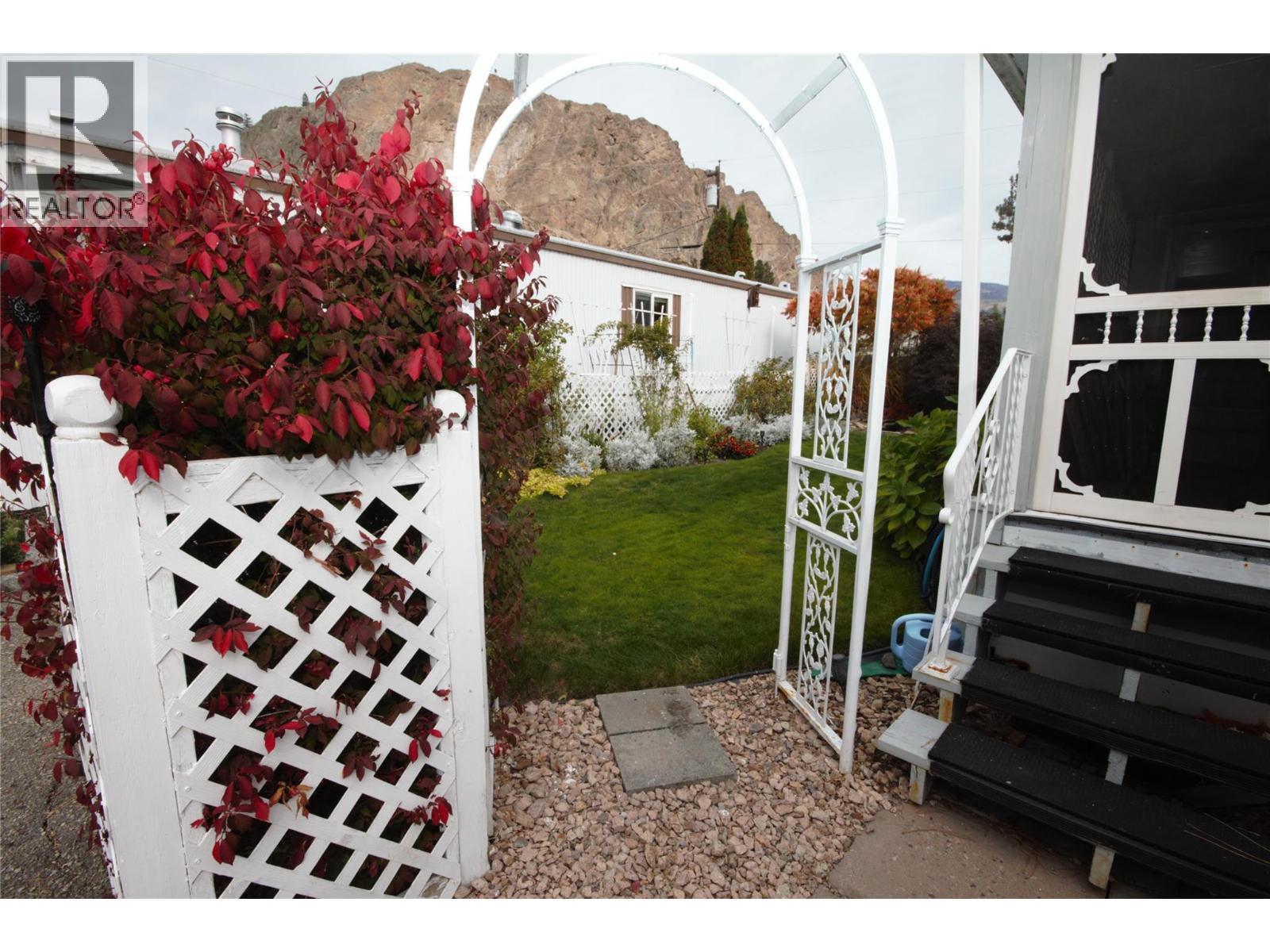 4505 Mclean Creek Road Unit# B19 Property Photo 22
