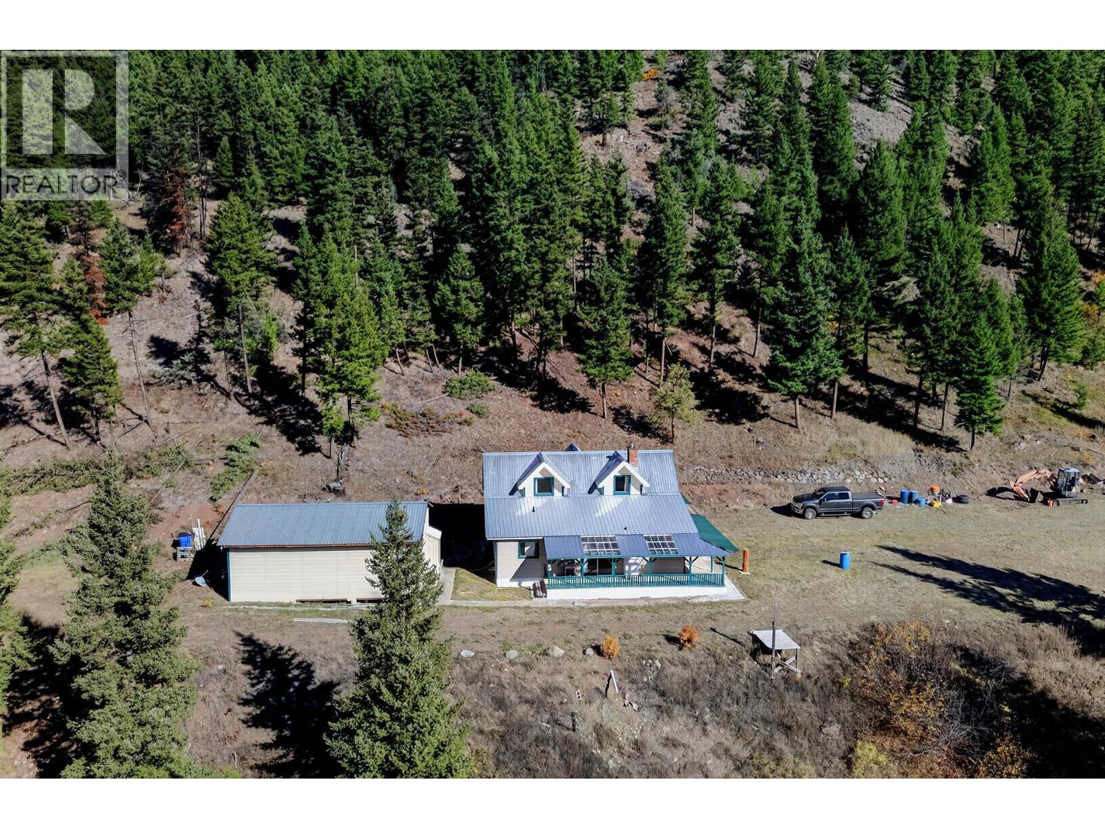 9524 Tranquille Criss Creek Road Property Photo 44