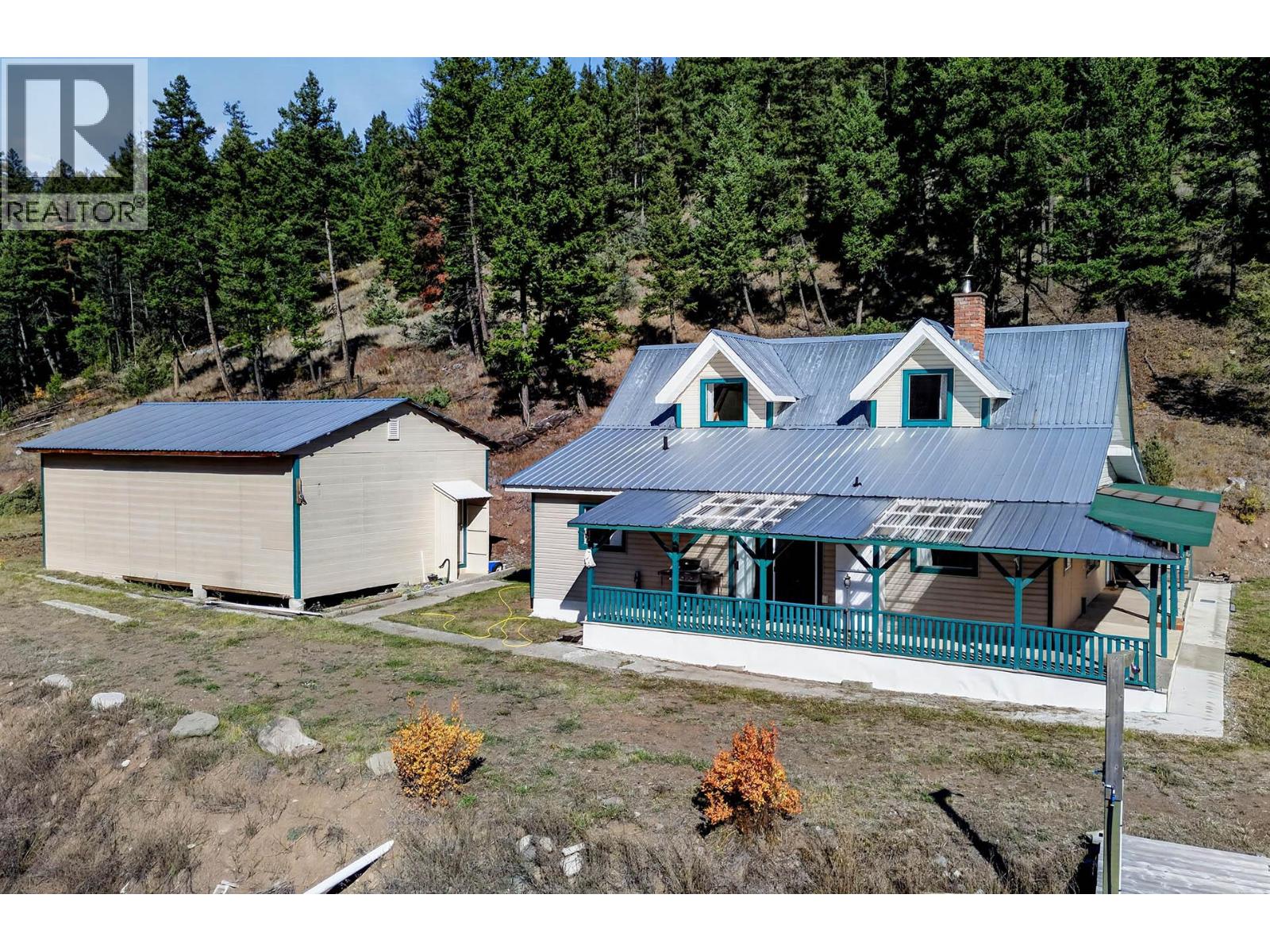 9524 Tranquille Criss Creek Road Property Photo 45