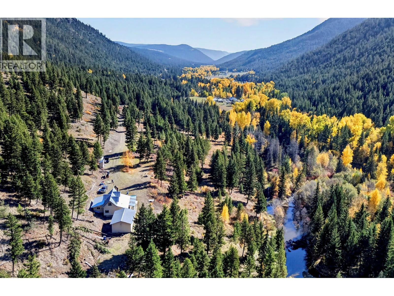 9524 Tranquille Criss Creek Road Property Photo 48