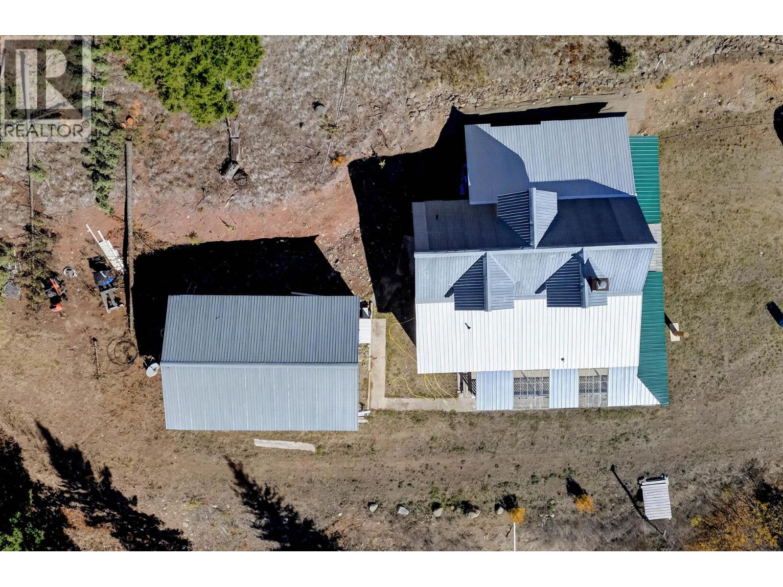 9524 Tranquille Criss Creek Road Property Photo 56