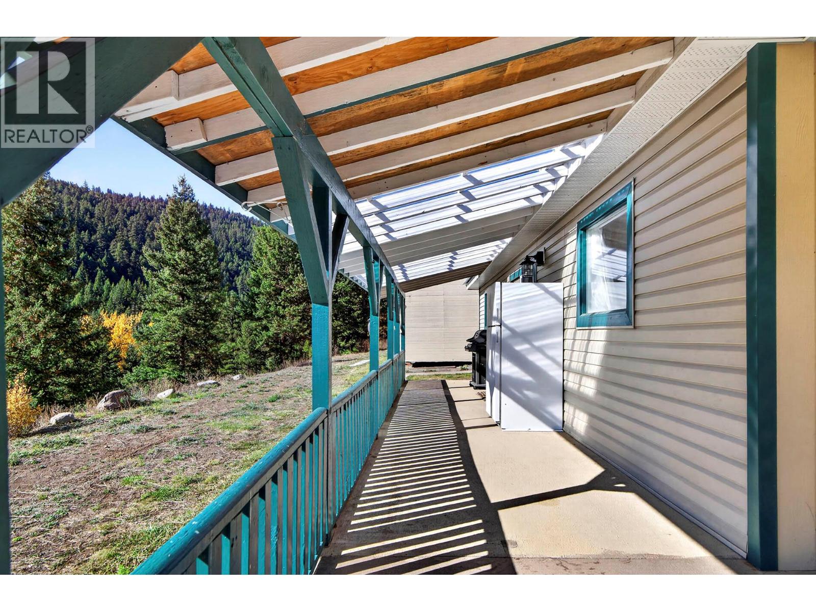 9524 Tranquille Criss Creek Road Property Photo 63