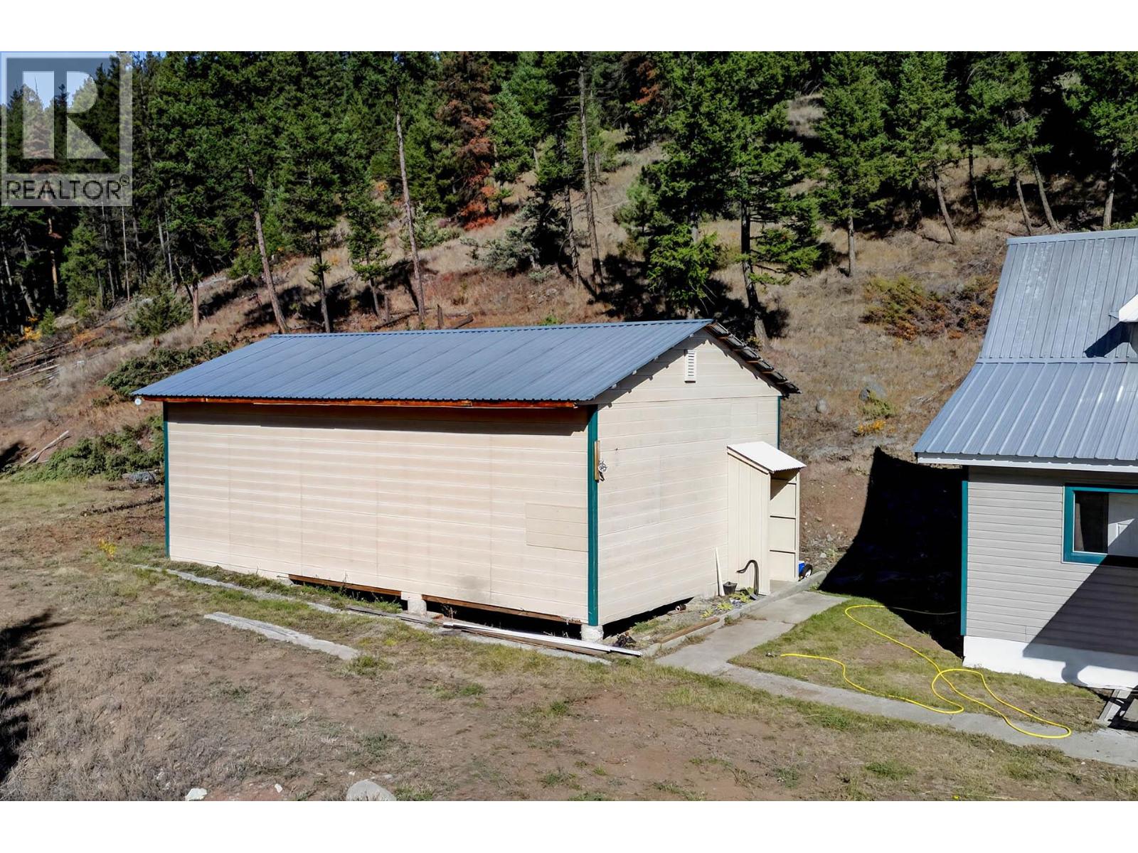 9524 Tranquille Criss Creek Road Property Photo 67