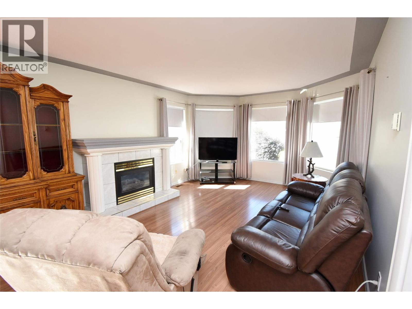 5309 21 Street Property Photo 12