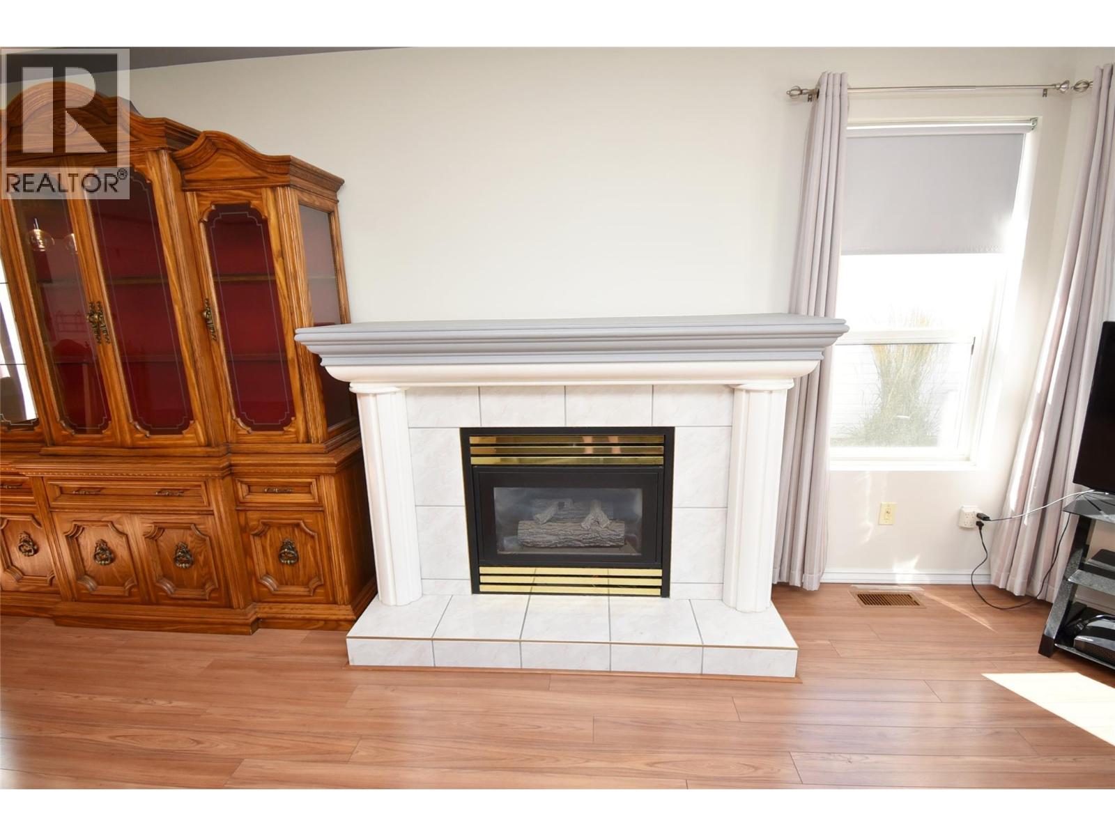5309 21 Street Property Photo 18