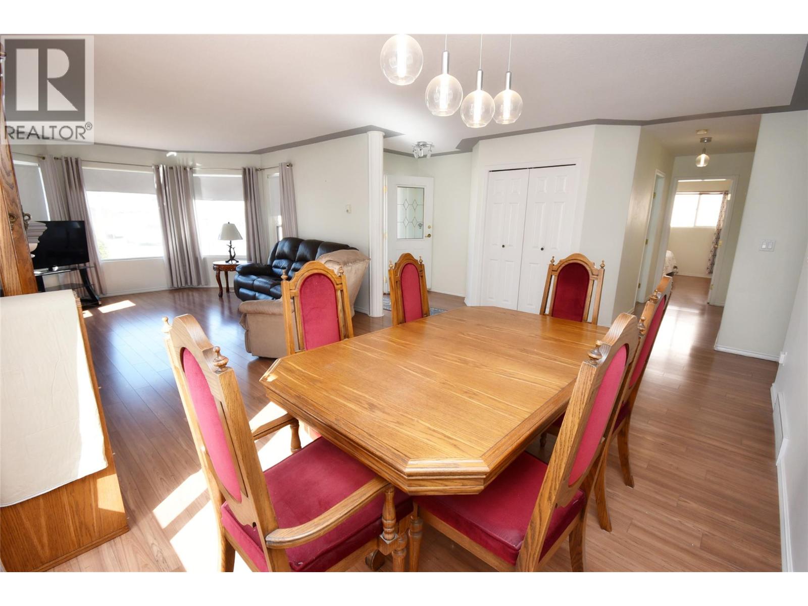 5309 21 Street Property Photo 21