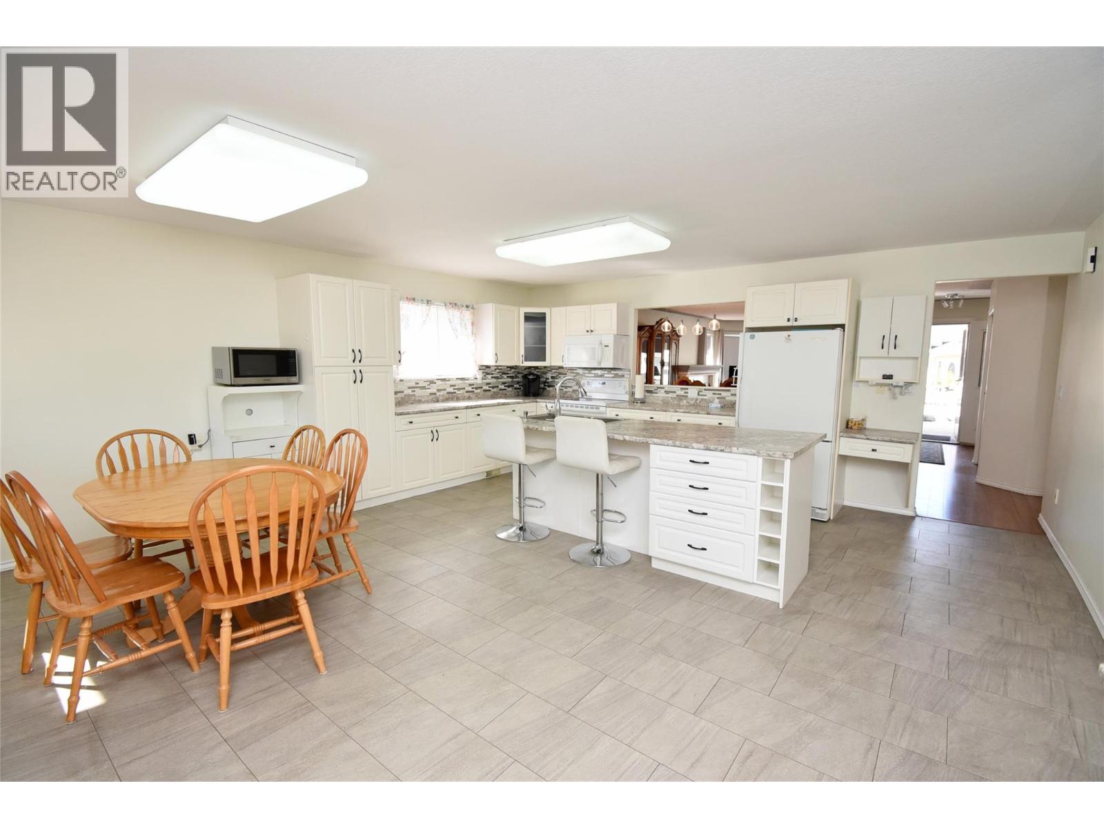 5309 21 Street Property Photo 25
