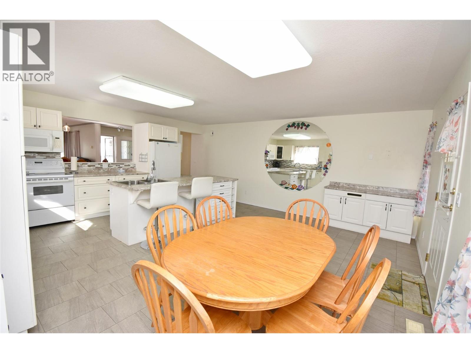 5309 21 Street Property Photo 26