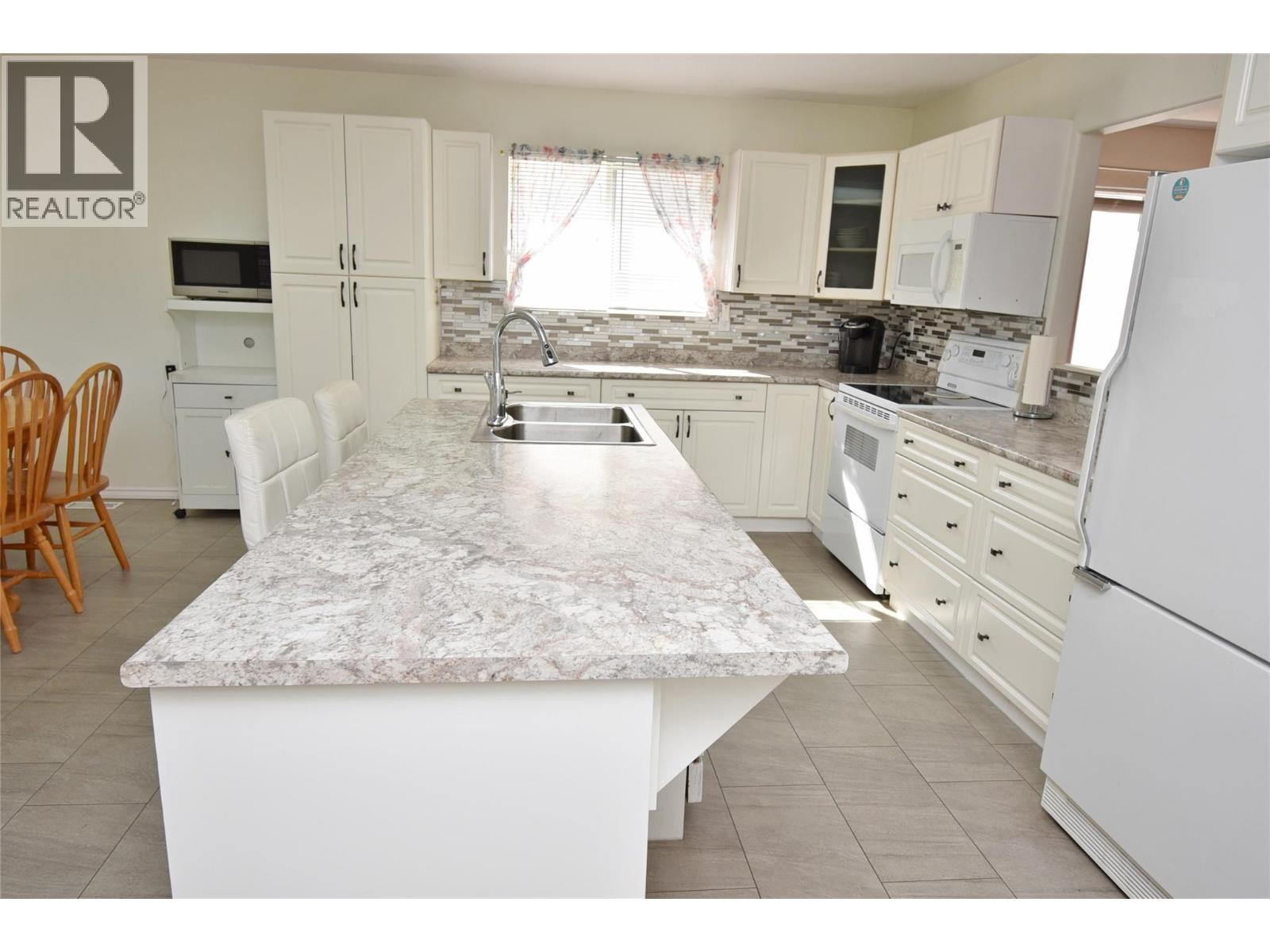 5309 21 Street Property Photo 32