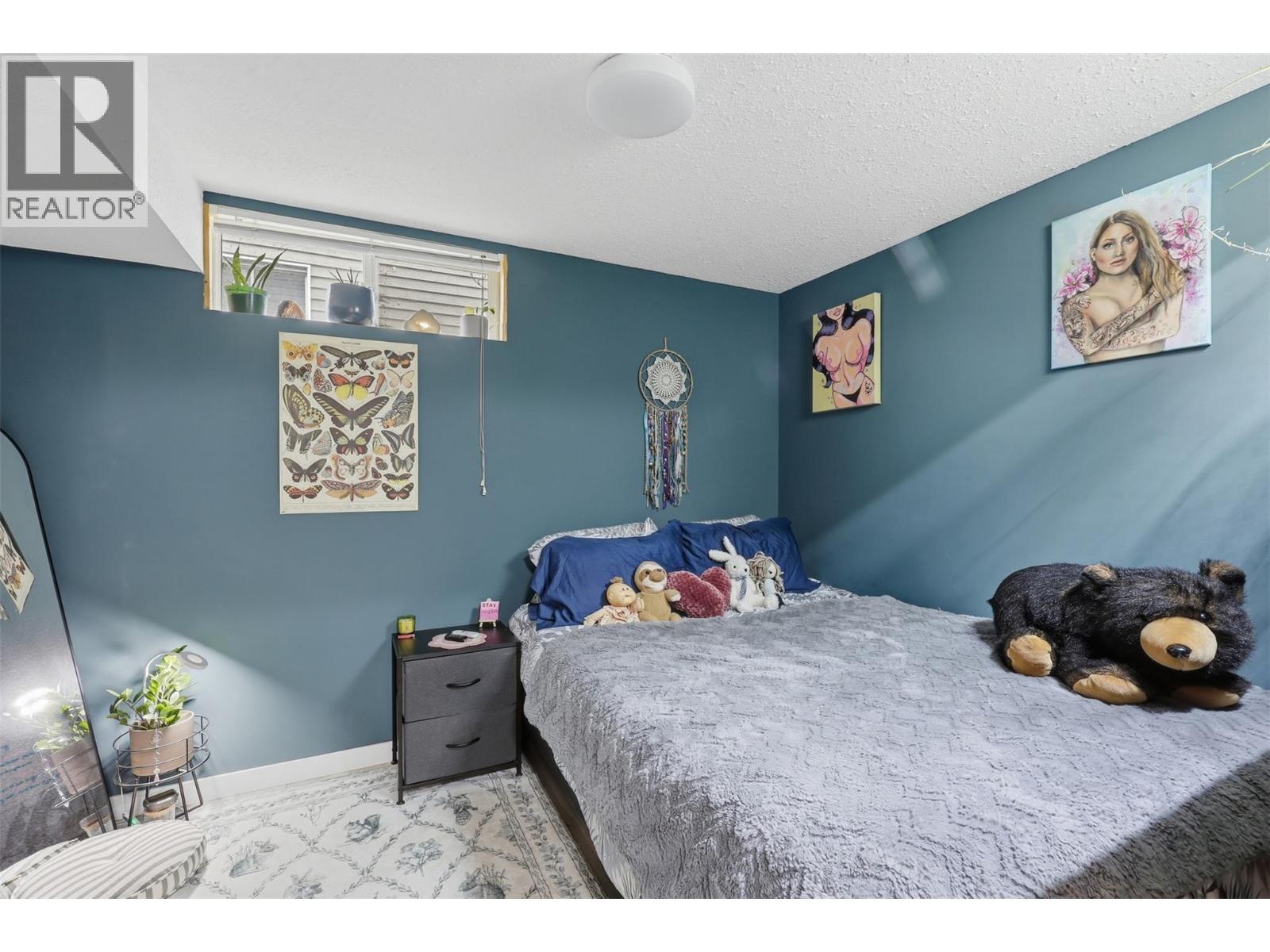 211 Fort Avenue Property Photo 17
