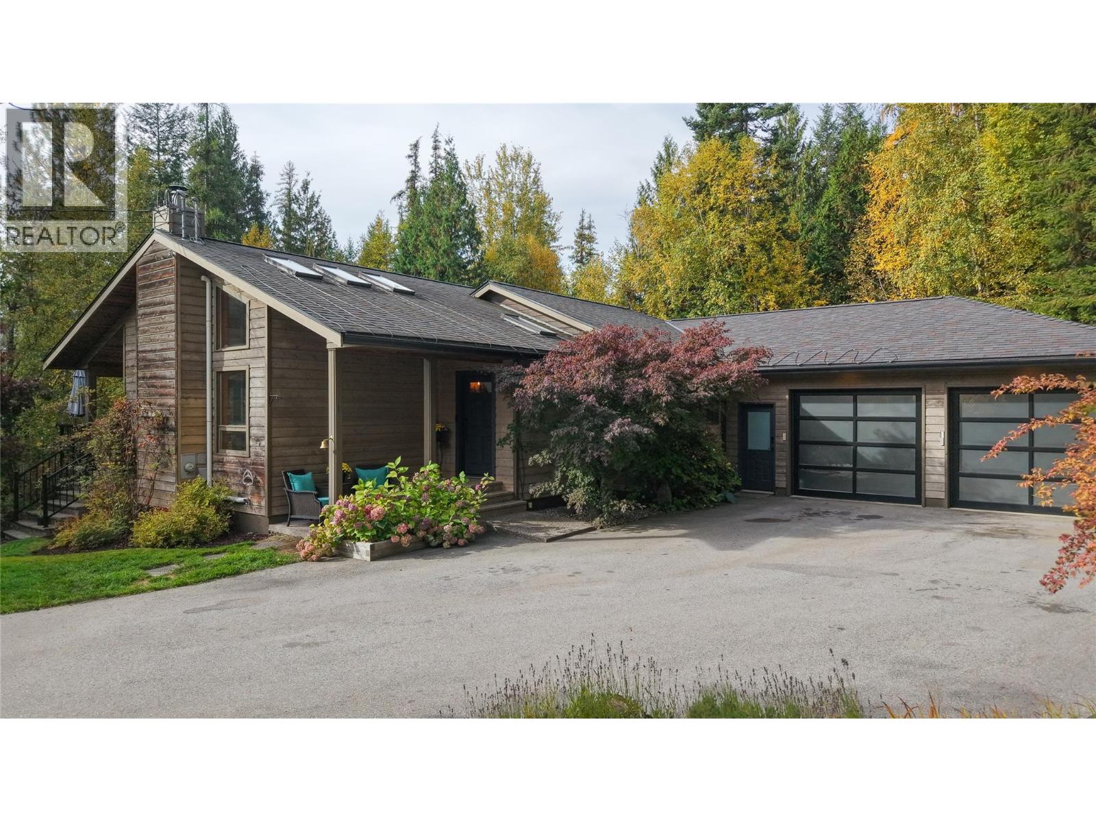 3795 Aaron Road Property Photo 1