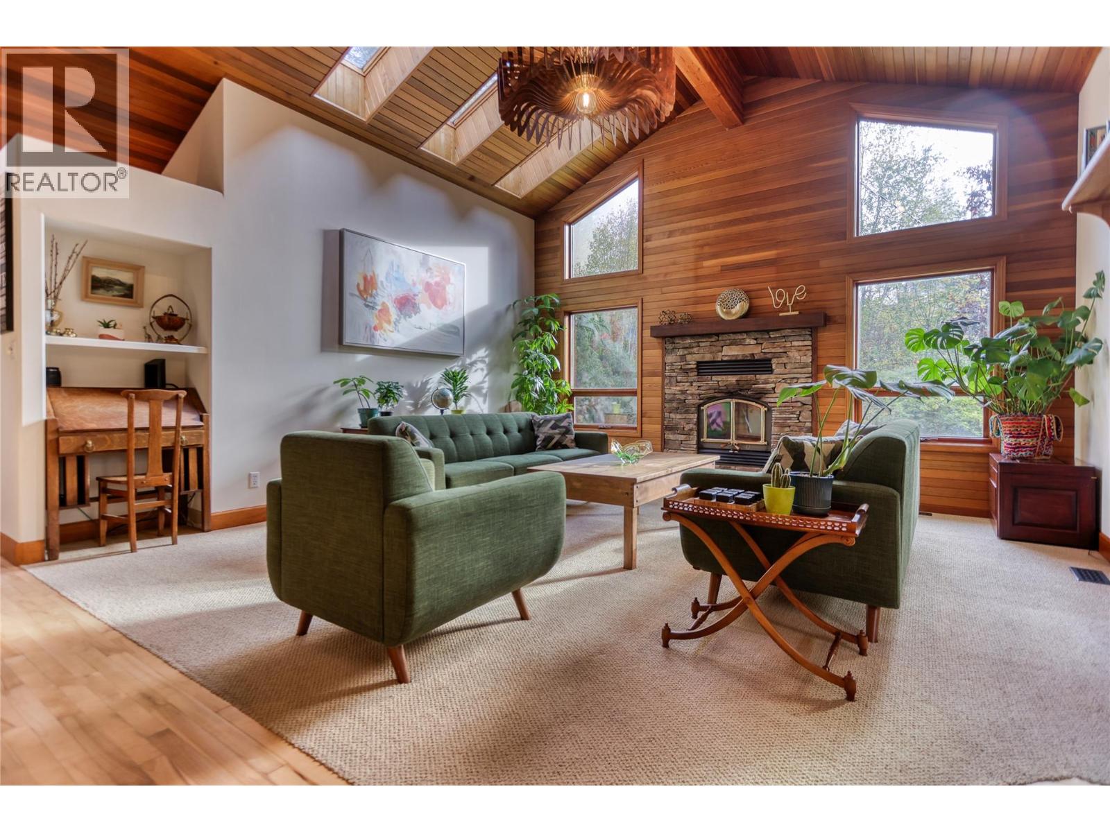 3795 Aaron Road Property Photo 4