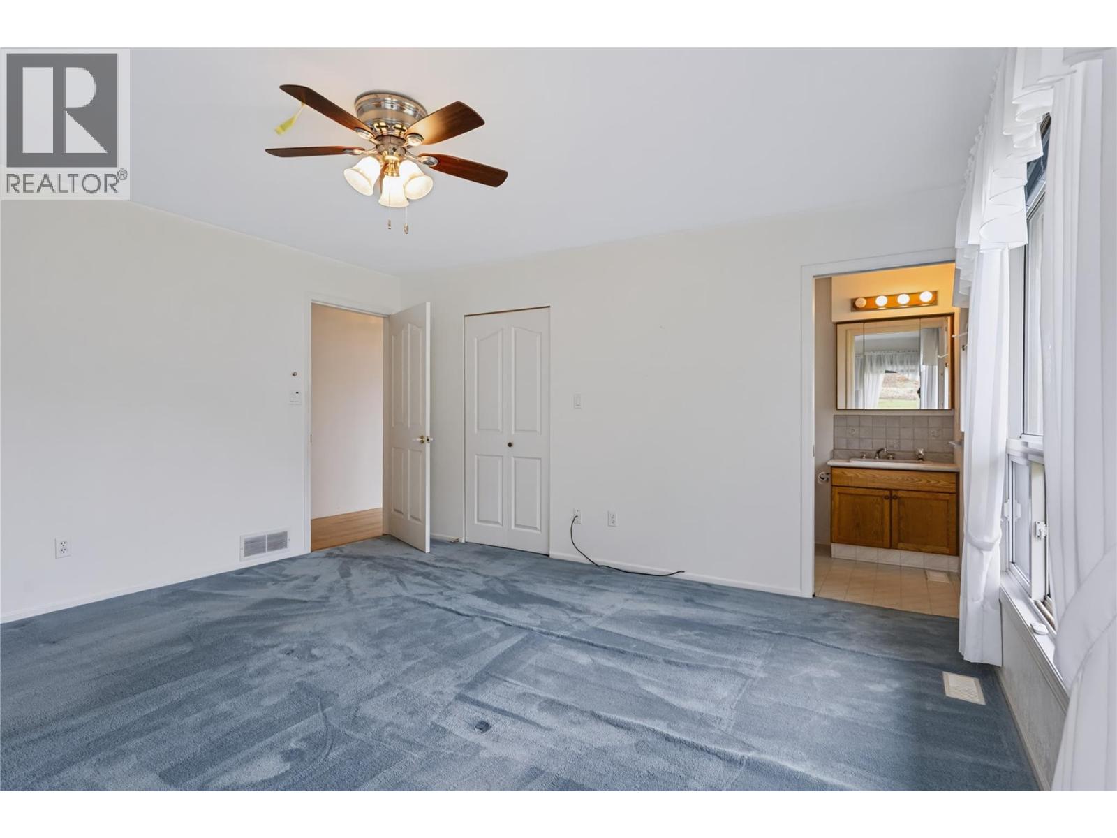 3925 North Naramata Road Property Photo 20