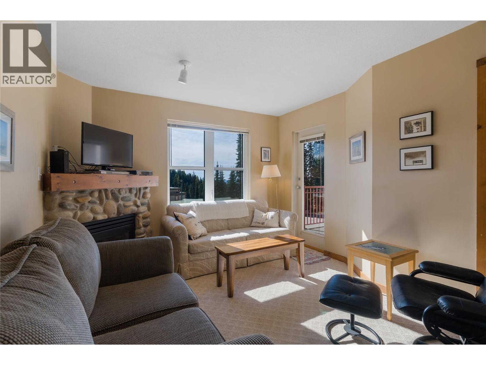 9802 Silver Star Road Unit# 204 Property Photo 4