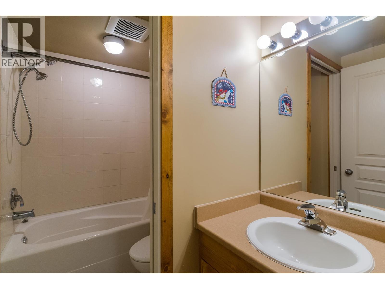 9802 Silver Star Road Unit# 204 Property Photo 17