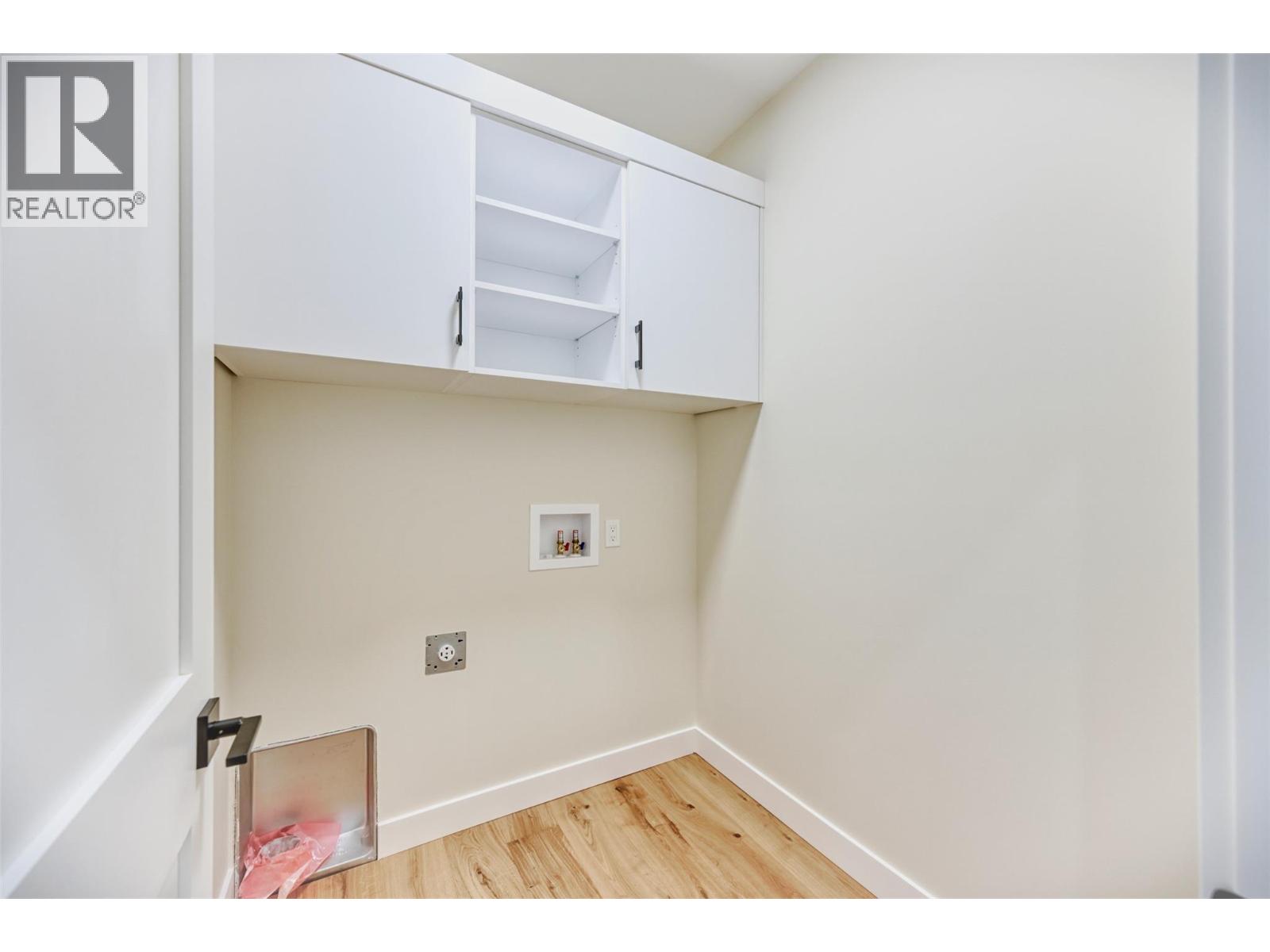 9 Hibiscus Court Property Photo 18